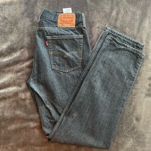 Levi 514 Slim Straight Jeans. 32x32